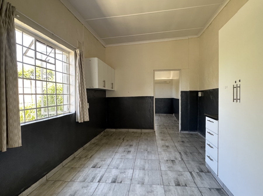 7 Bedroom Property for Sale in Mthata Eastern Cape